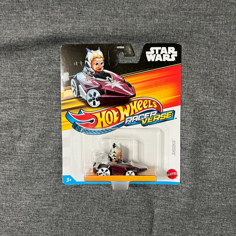 STAR WARS AHSOKA HOT WHEELS RACER VERSE